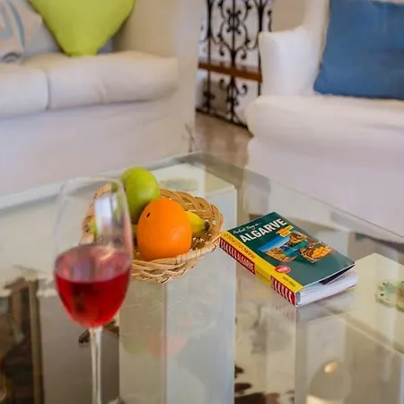 Casa Cerro - 5 Bedrooms - Private Pool - Short Walk To The Centre No Car Required -