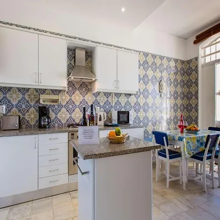 Casa Cerro - 5 Bedrooms - Private Pool - Short Walk To The Centre No Car Required - Vila *
